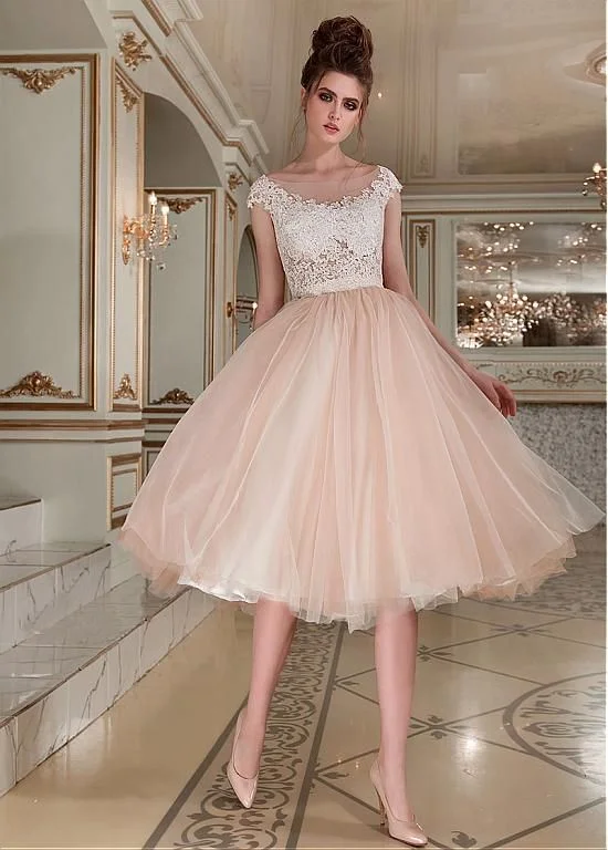 Fantastic Tulle Bateau Neckline Tea-length Ball Gown homecoming Dress With Beaded Lace Appliques cg2663 Fantastic Tulle Bateau Neckline Tea-length Ball Gown homecoming Dress With Beaded Lace Appliques cg2663