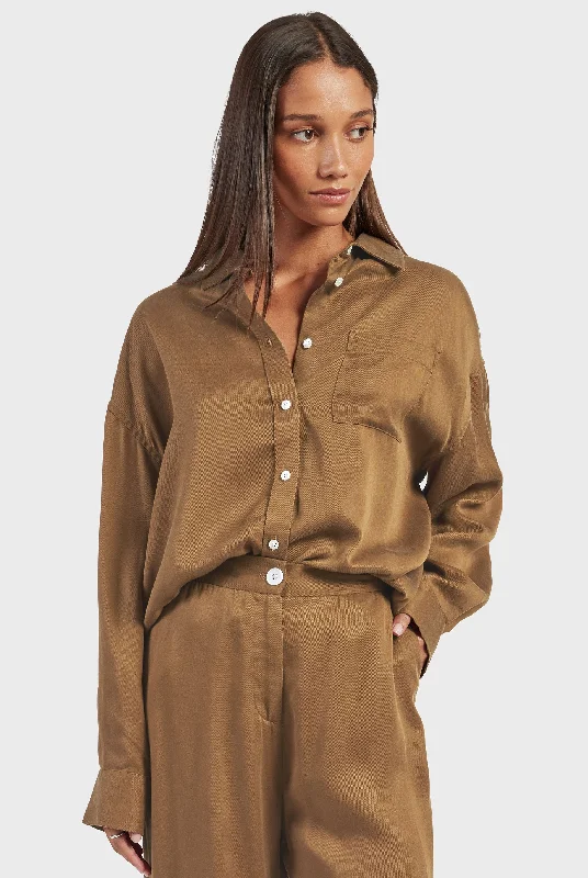 Greta Relaxed Shirt Classic V-Neck Short Shirt